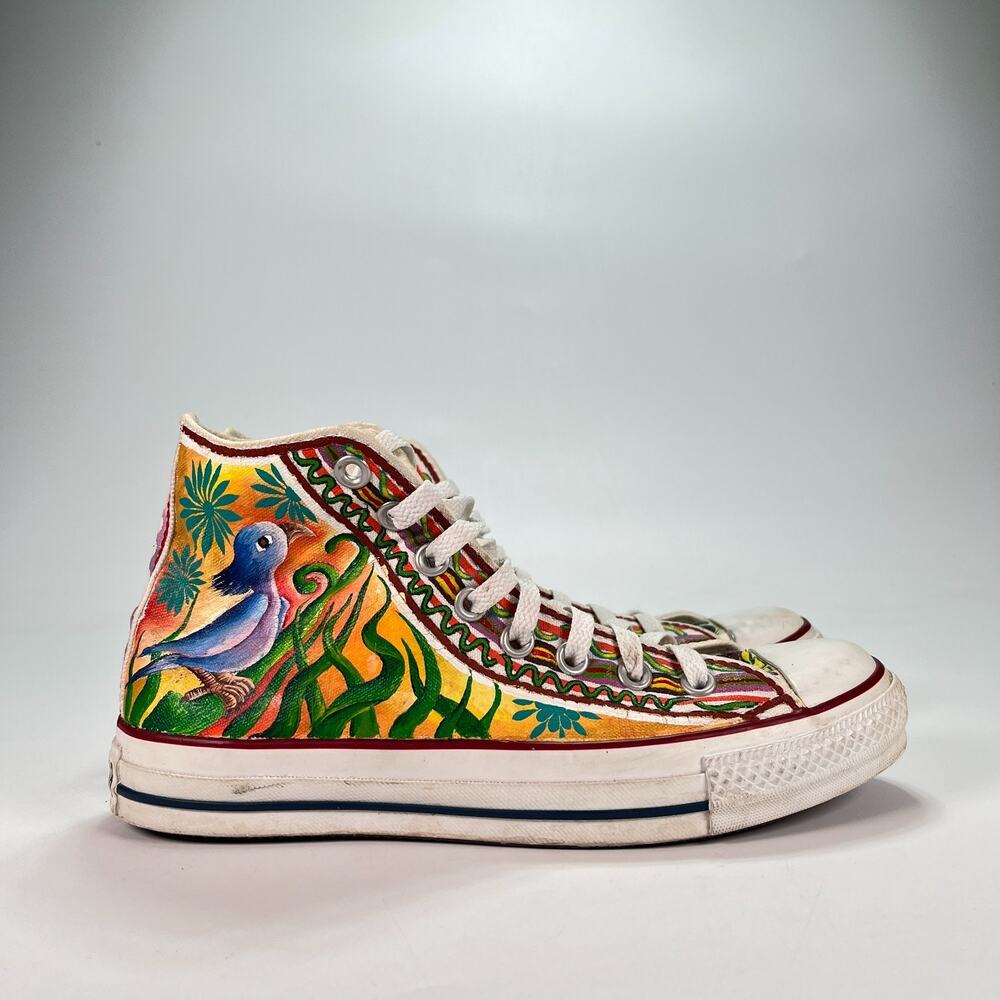 Converse Chuck Taylor All Star White High Top Artwork Shoes M7650 Womens Sz 8.5